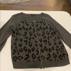Zipper sweater